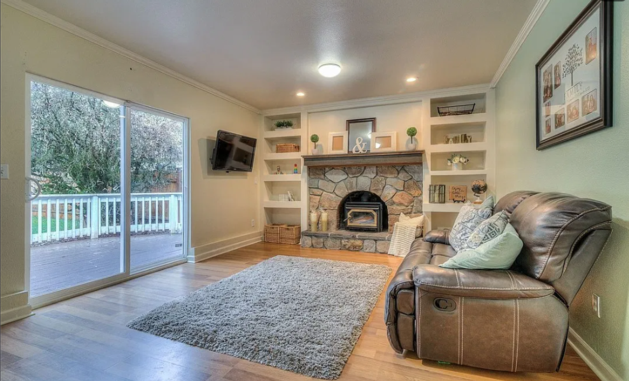 13514 91st Avenue Ct Nw - Photo 7 of 16