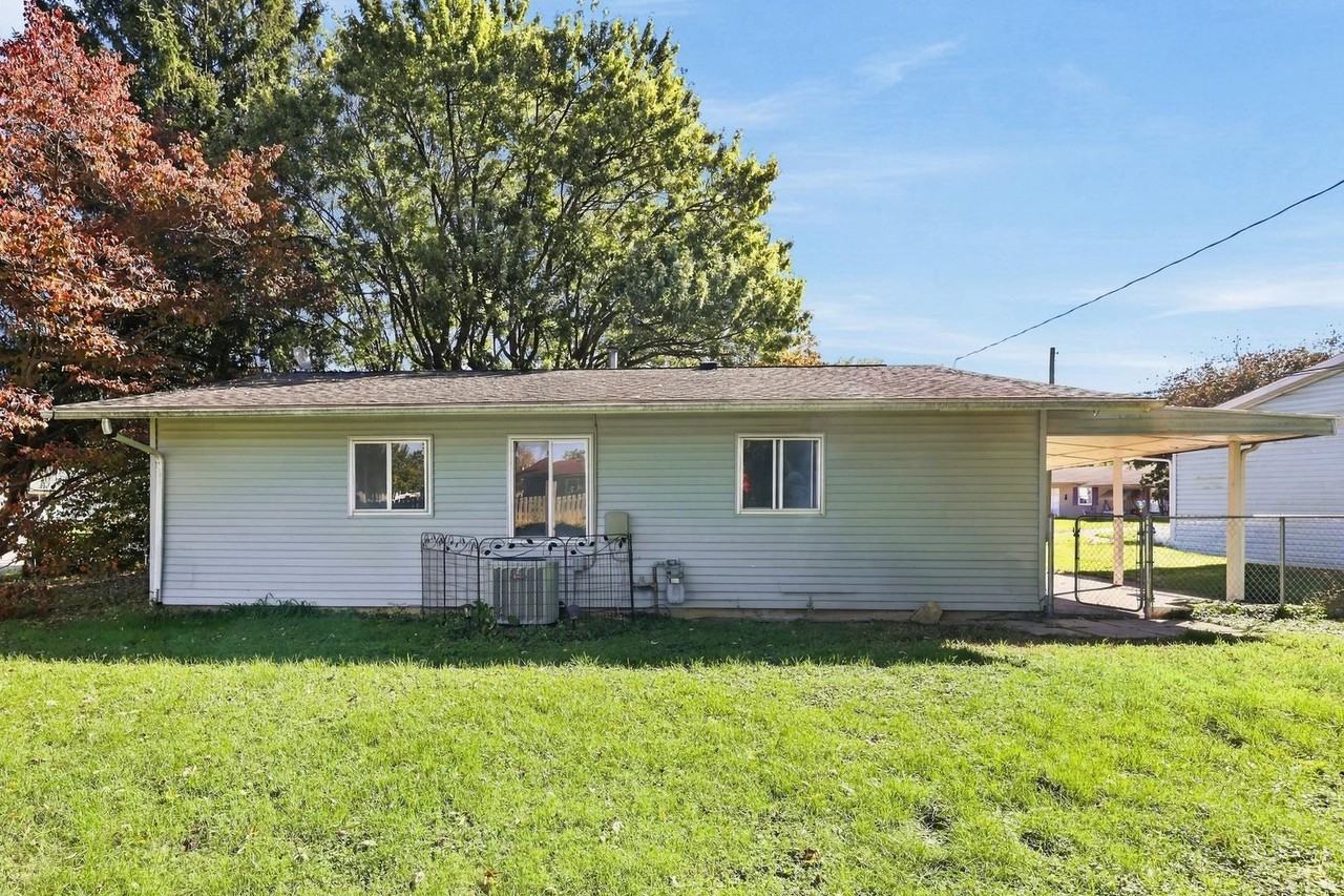 62 Hawley Ct - Photo 3 of 10