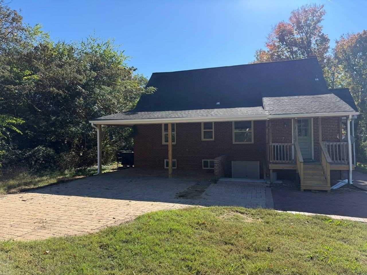 5816 Hull Street Rd - Photo 2 of 26