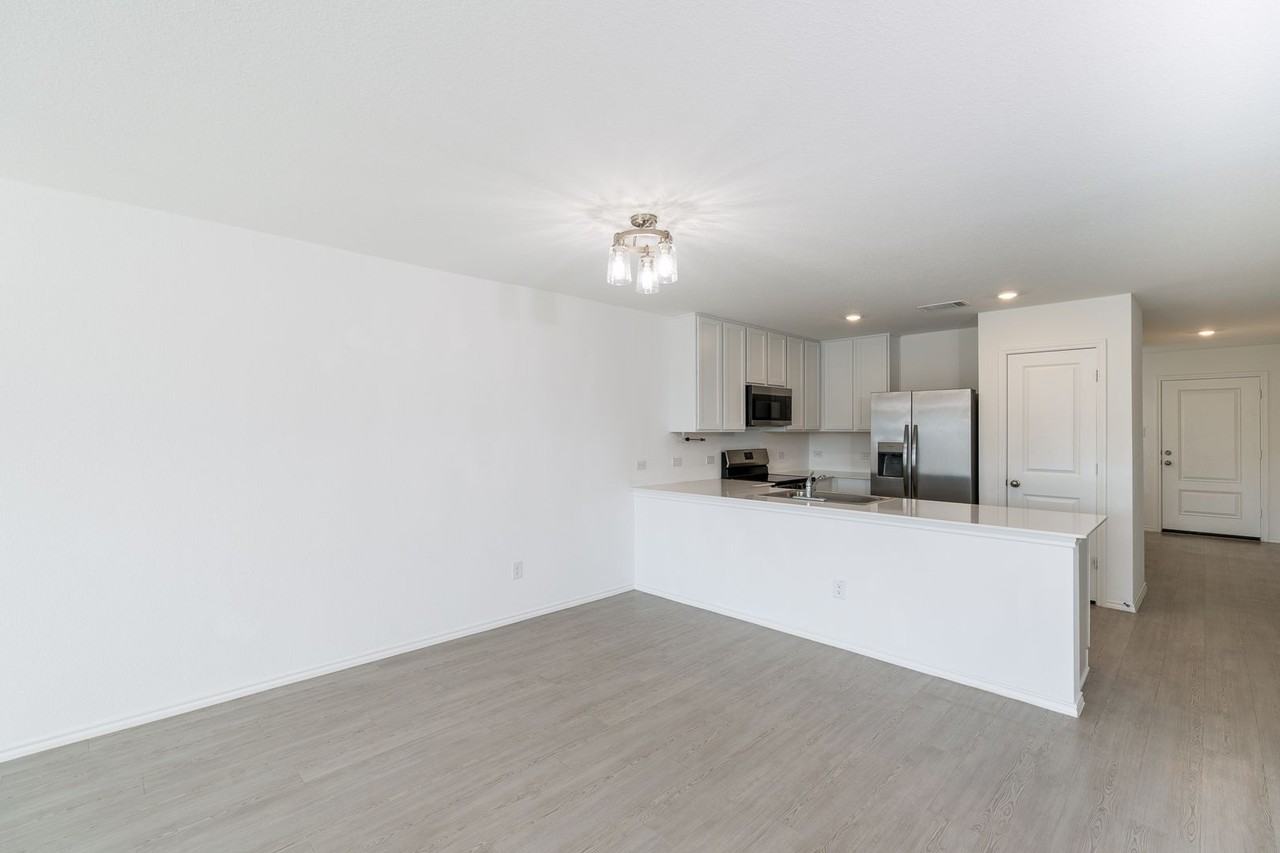 125 Cattle Queen Rd - Photo 7 of 17