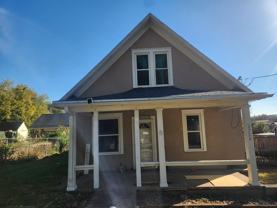 2324 Dupont St - Photo 1 of 1