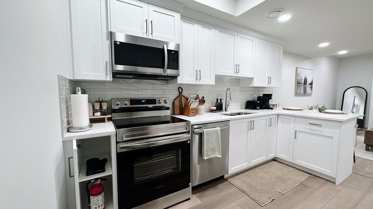 263 Mallard Grove Se - Photo 3 of 21