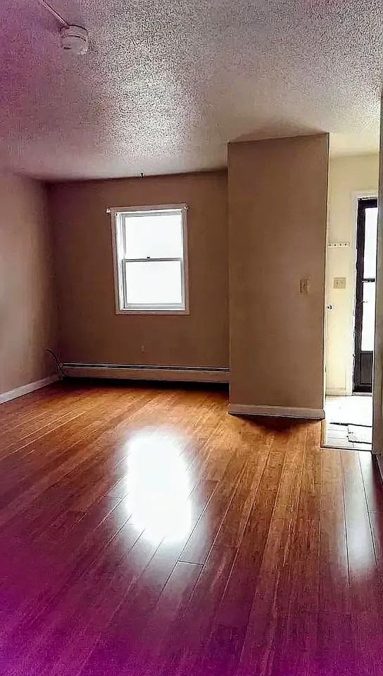 83 N Champlain St #G - Photo 2 of 7
