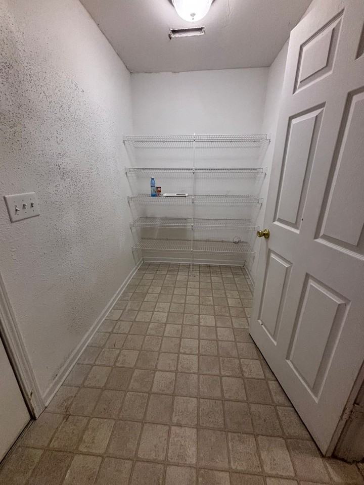617 Annalinde Ln #NA - Photo 6 of 18