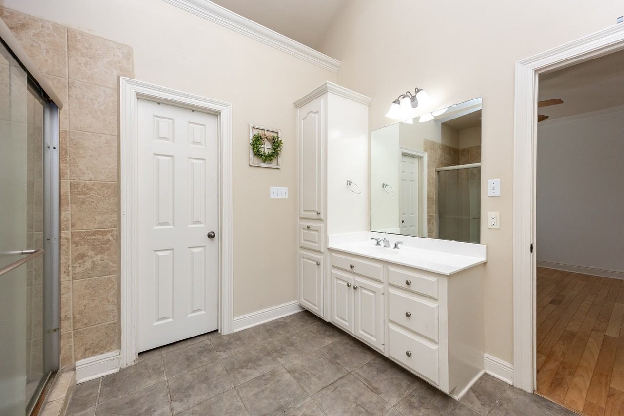 12360 Old Millstone Dr #NA - Photo 4 of 30
