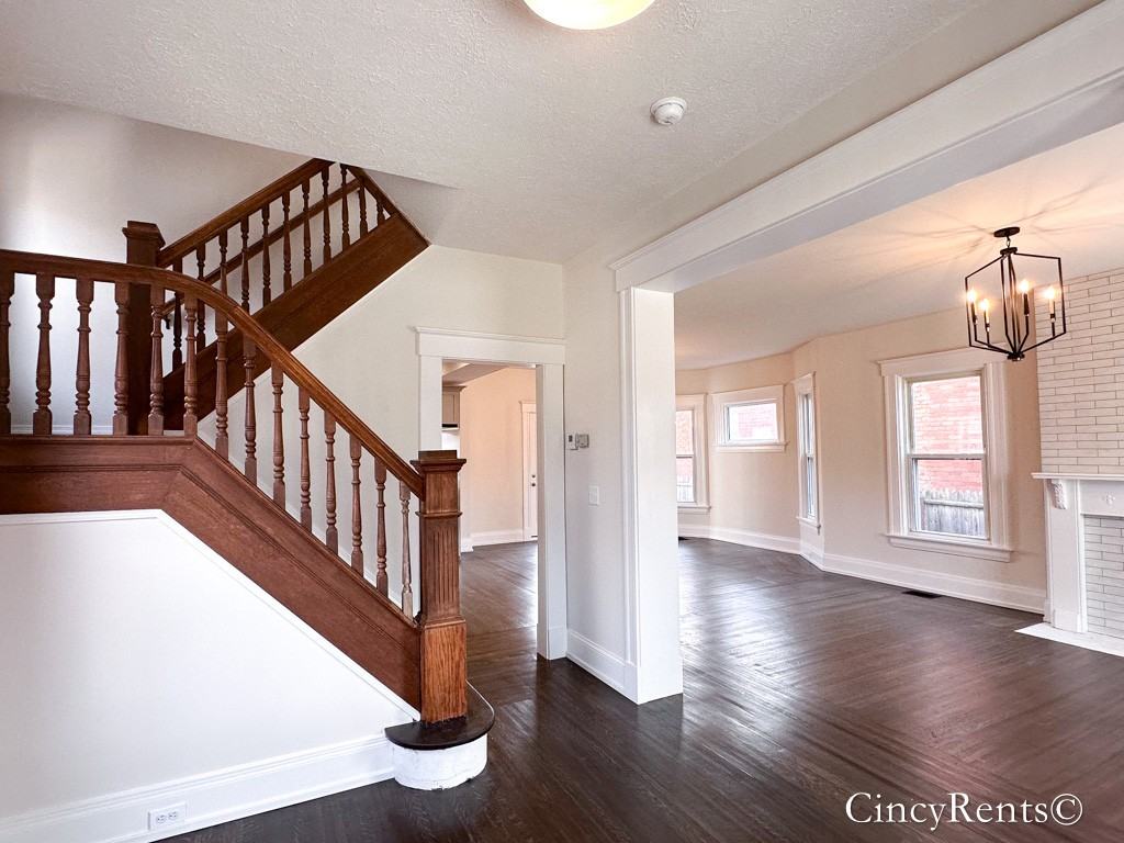 3752 Spencer Ave #NA - Photo 3 of 30