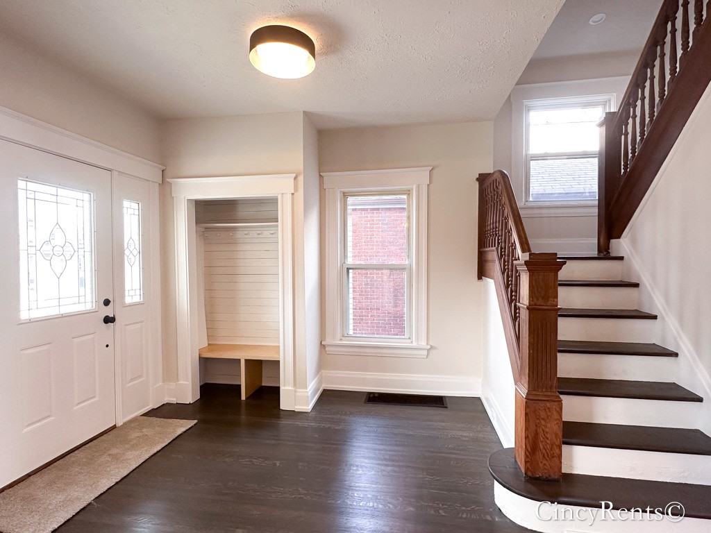 3752 Spencer Ave #NA - Photo 4 of 30