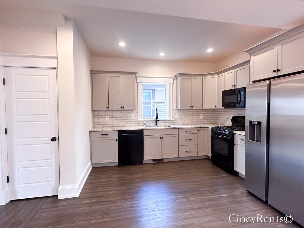 3752 Spencer Ave #NA - Photo 5 of 30