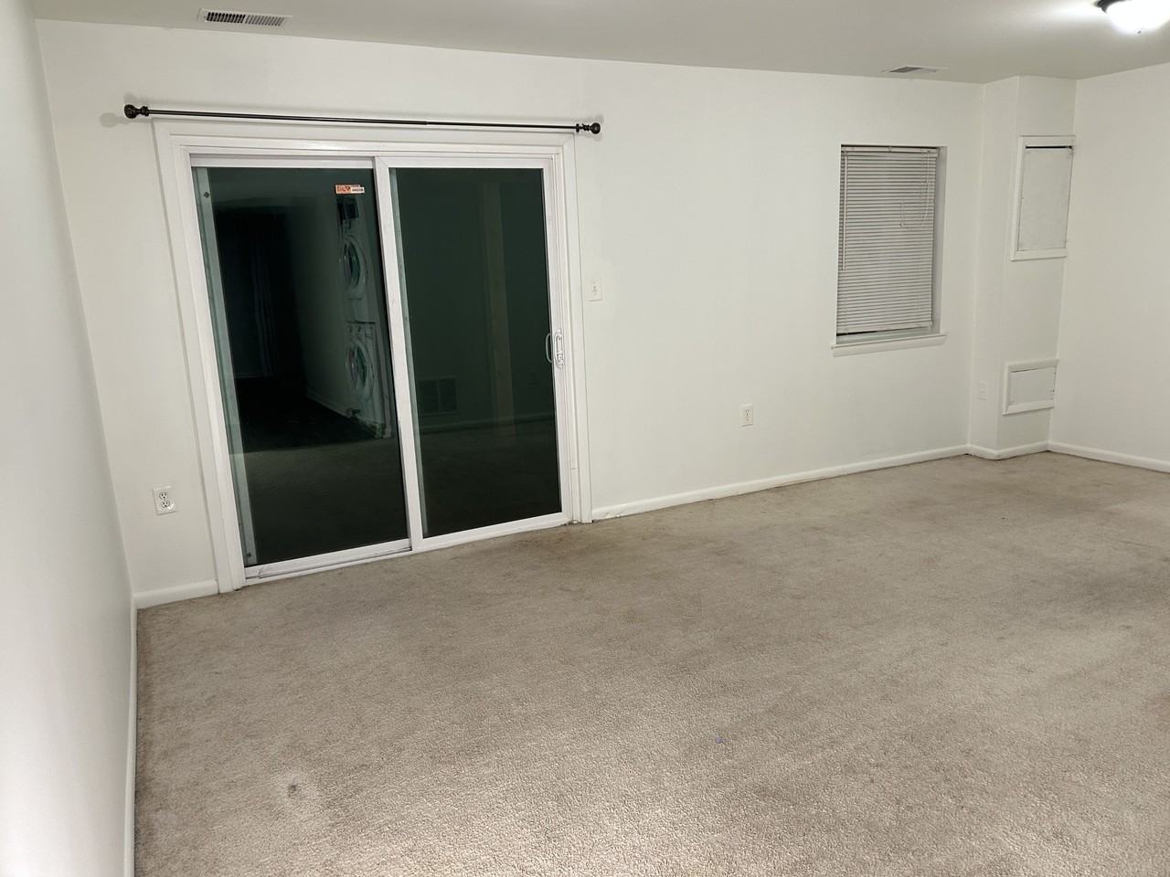 1032 W Side Dr #28E - Photo 7 of 20