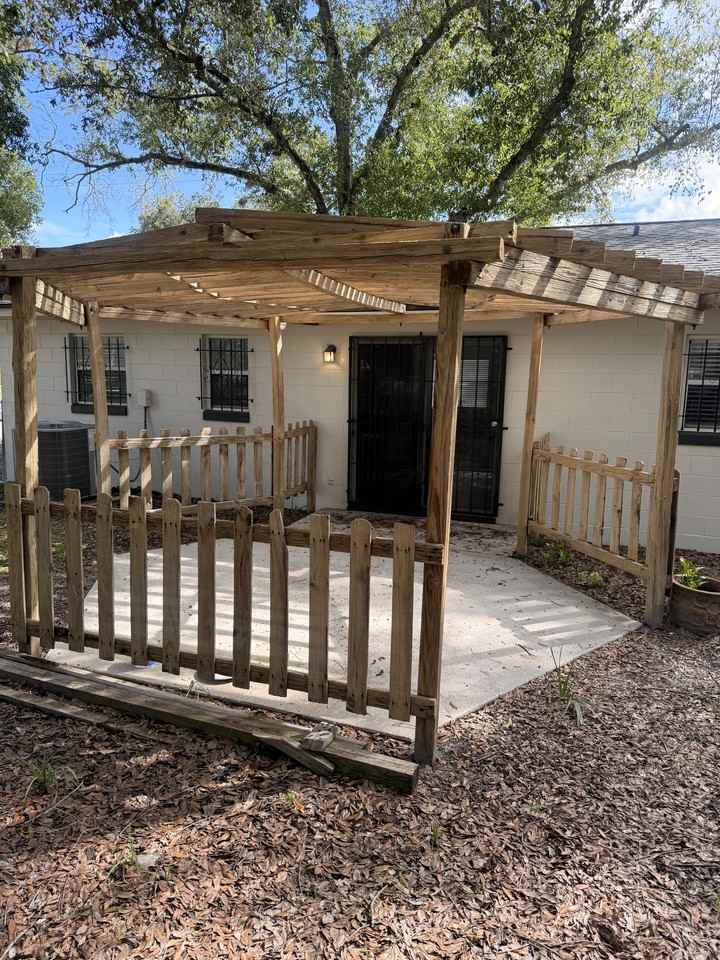1512 Hernandes Dr #NA - Photo 4 of 31