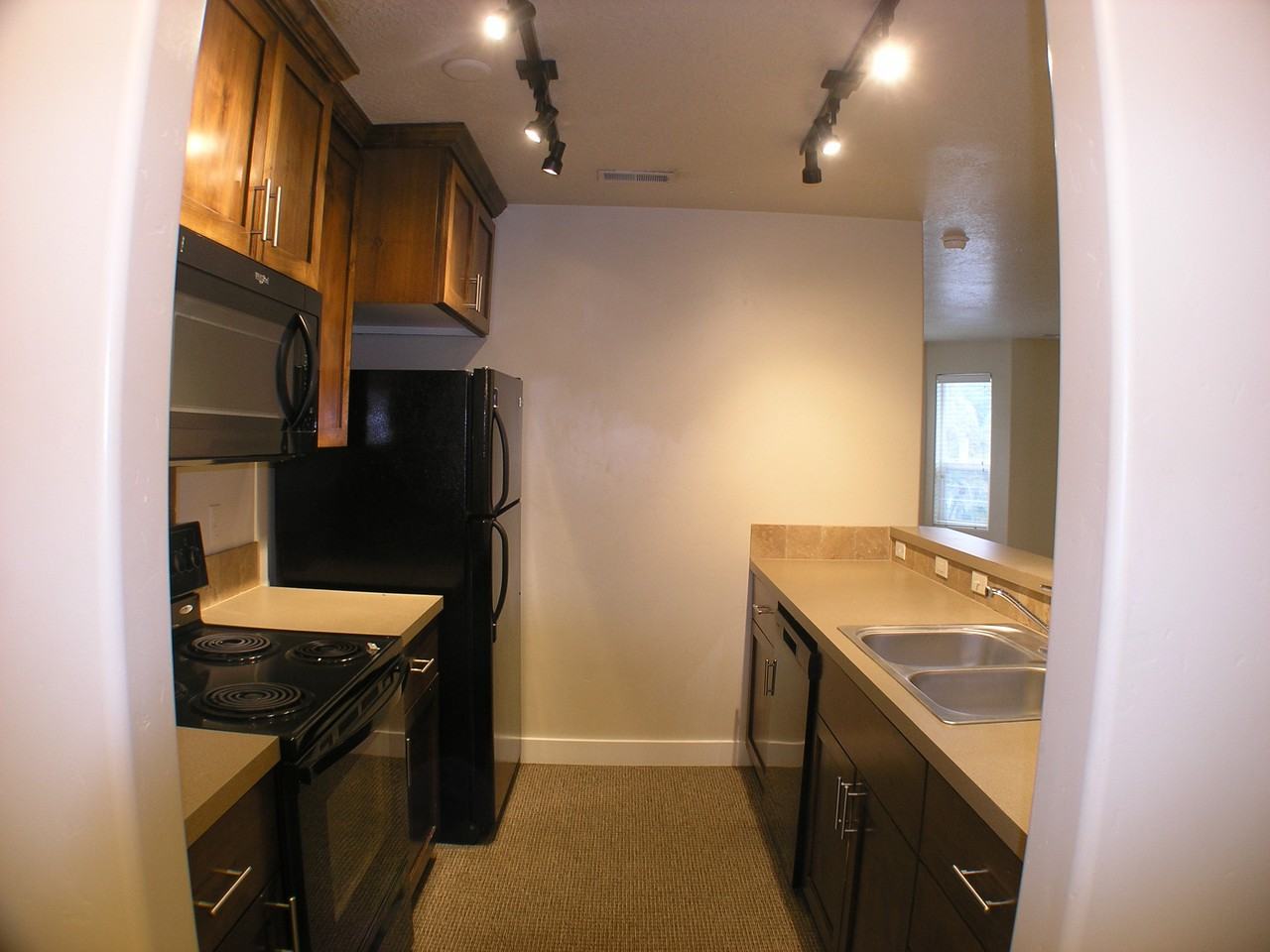 699 N Mitchell St #203 - Photo 5 of 15