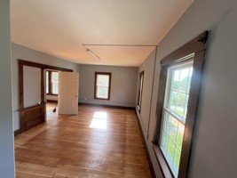 featured image of 67 Walnut St #2ndFL