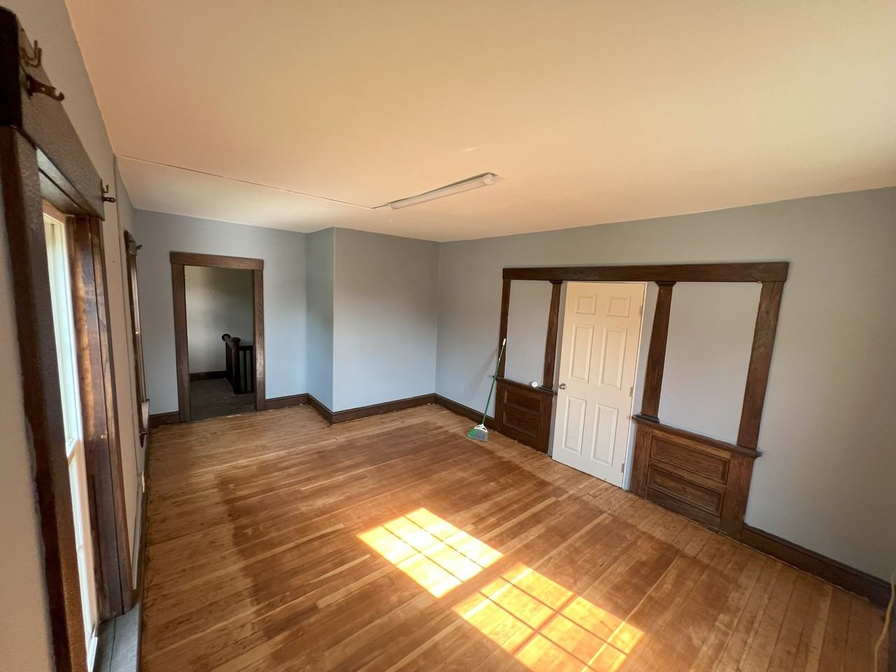 67 Walnut St #2ndFL - Photo 3 of 16