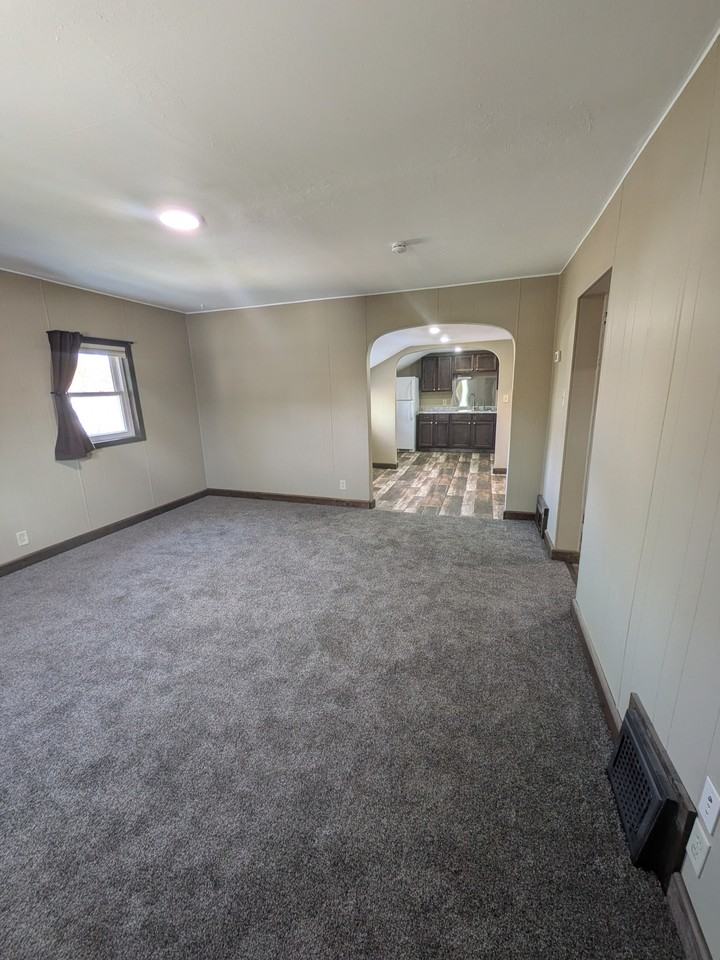 2109 Dixon St #A - Photo 5 of 20