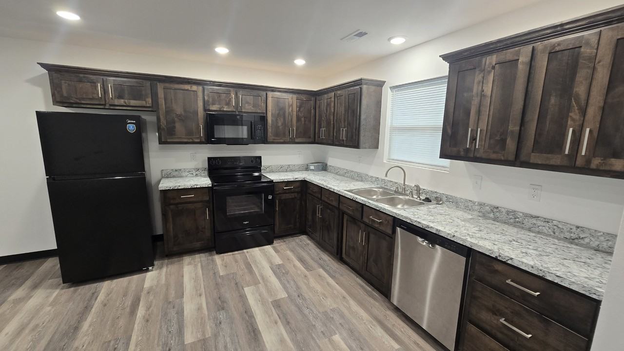 408 Merle Evans Ln #1 - Photo 3 of 10