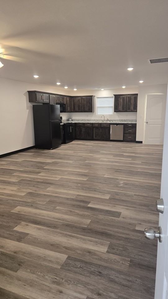408 Merle Evans Ln #1 - Photo 6 of 10