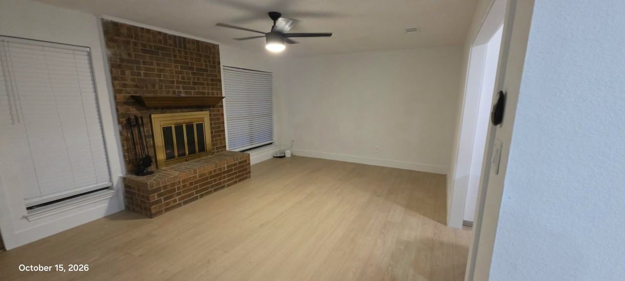 715 N Avenue E #NA - Photo 7 of 18