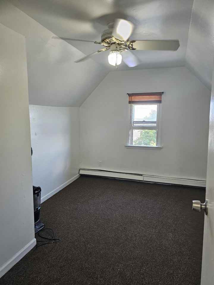 329 Madison Ave #3 - Photo 6 of 6