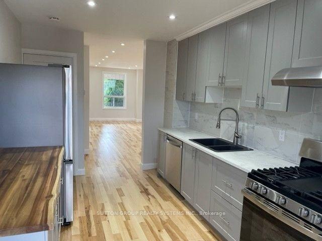 127 Bristol Avenue #Main - Photo 3 of 10