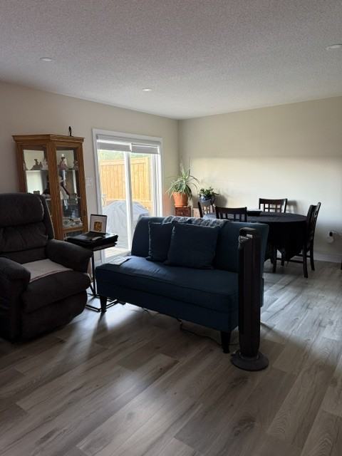 240 Daffodil Court - Photo 3 of 15