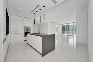 Biscayne Blvd Way & SE 2nd Ave - Photo 1 of 1