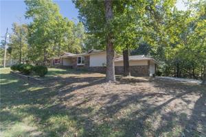 featured image of 3 Salford Ln