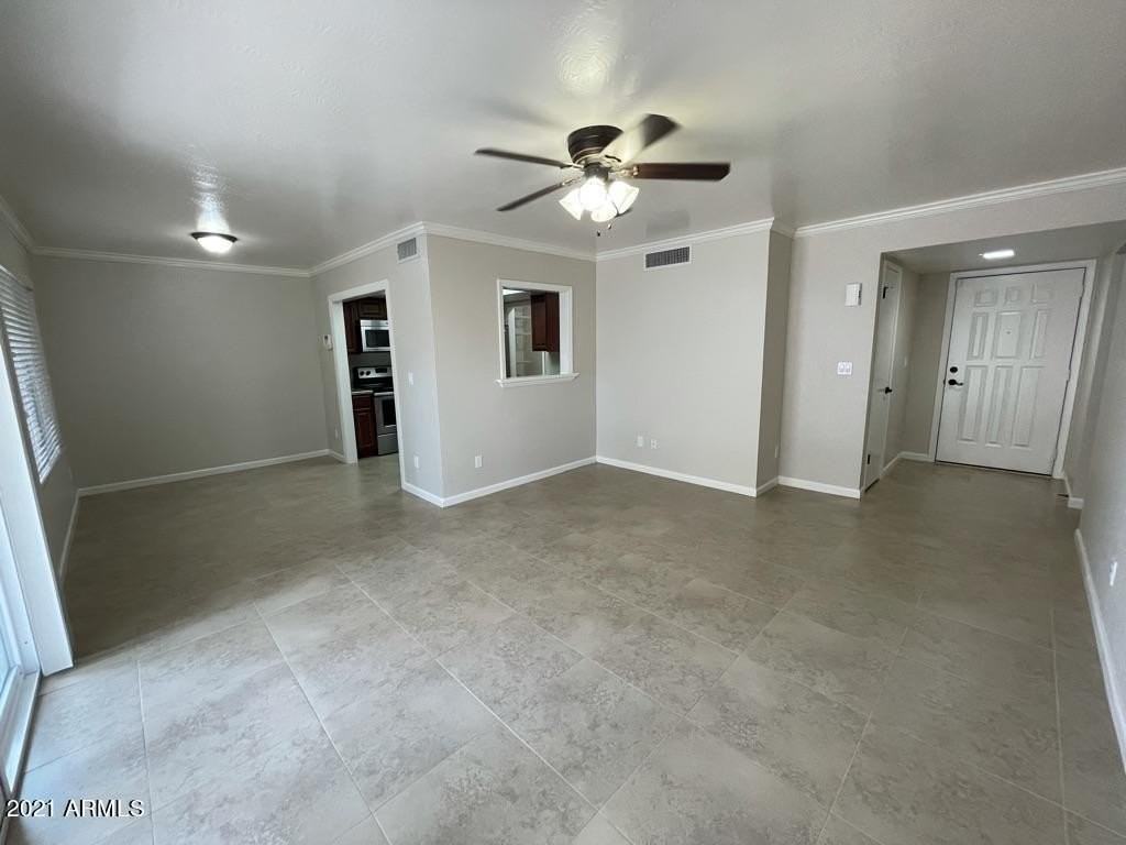 18422 N 25th St - Photo 5 of 20