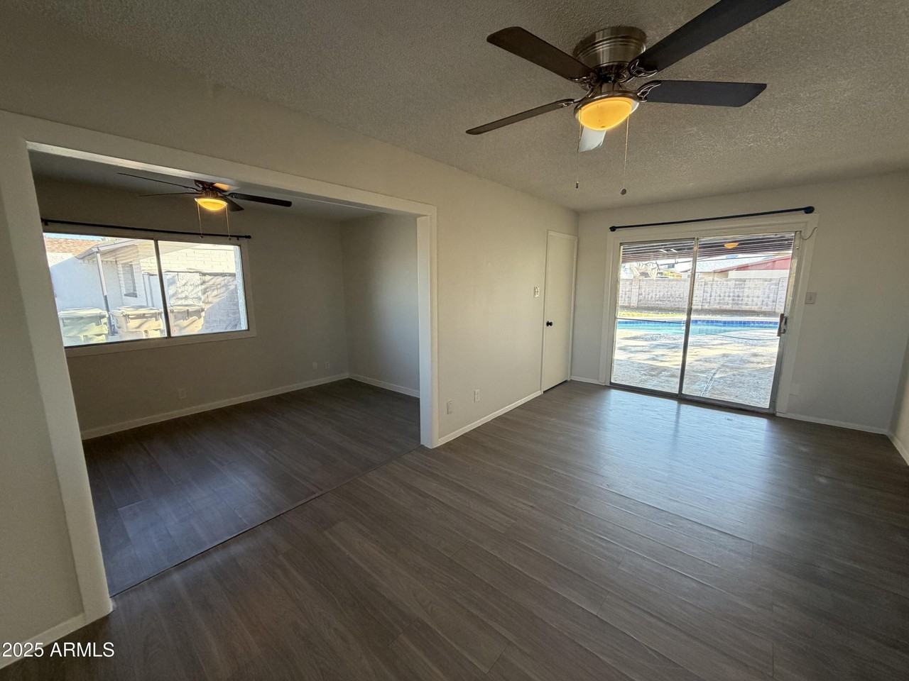 5249 W Crocus Dr - Photo 4 of 12