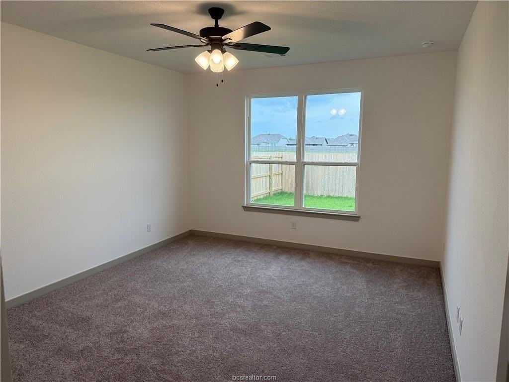 2211 Amber Ct - Photo 5 of 21