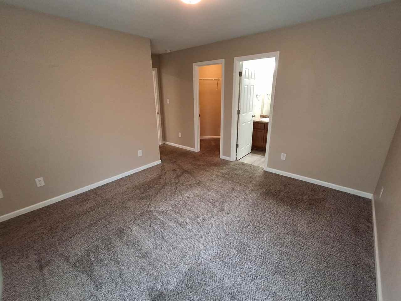 314 Mertle Dr Ne #1 - Photo 5 of 12