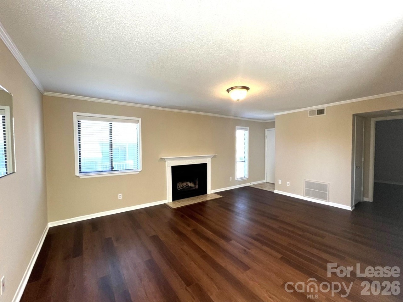 6144 Heath Ridge Ct #D - Photo 3 of 14