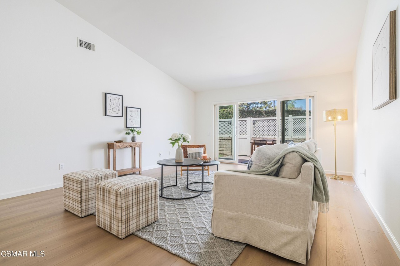 44113 Village 44 - Photo 7 of 26