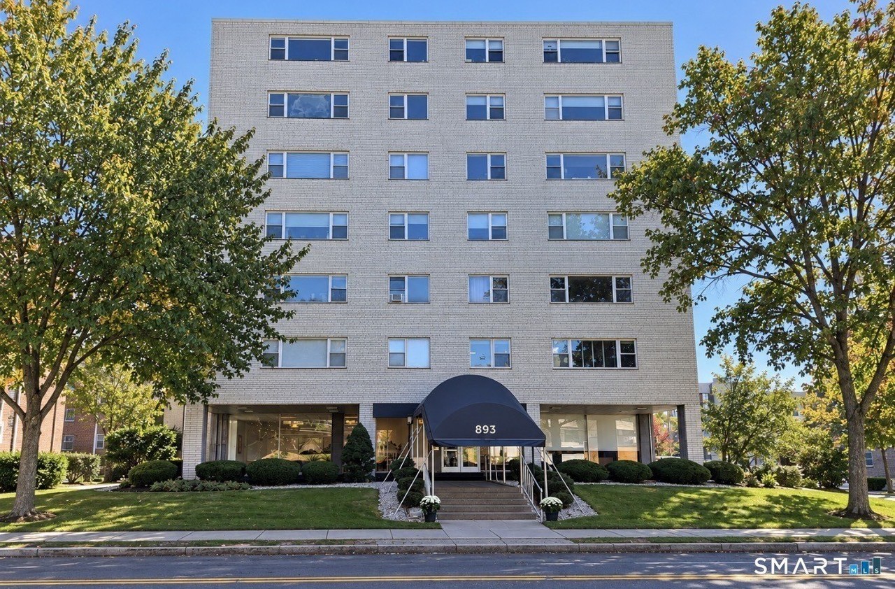 893 Farmington Ave #1C - Photo 2 of 27