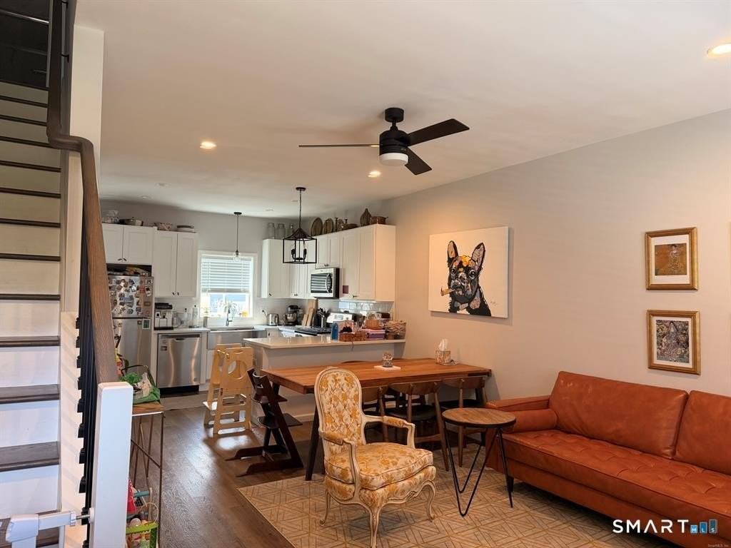 315 Humphrey St #C - Photo 2 of 14