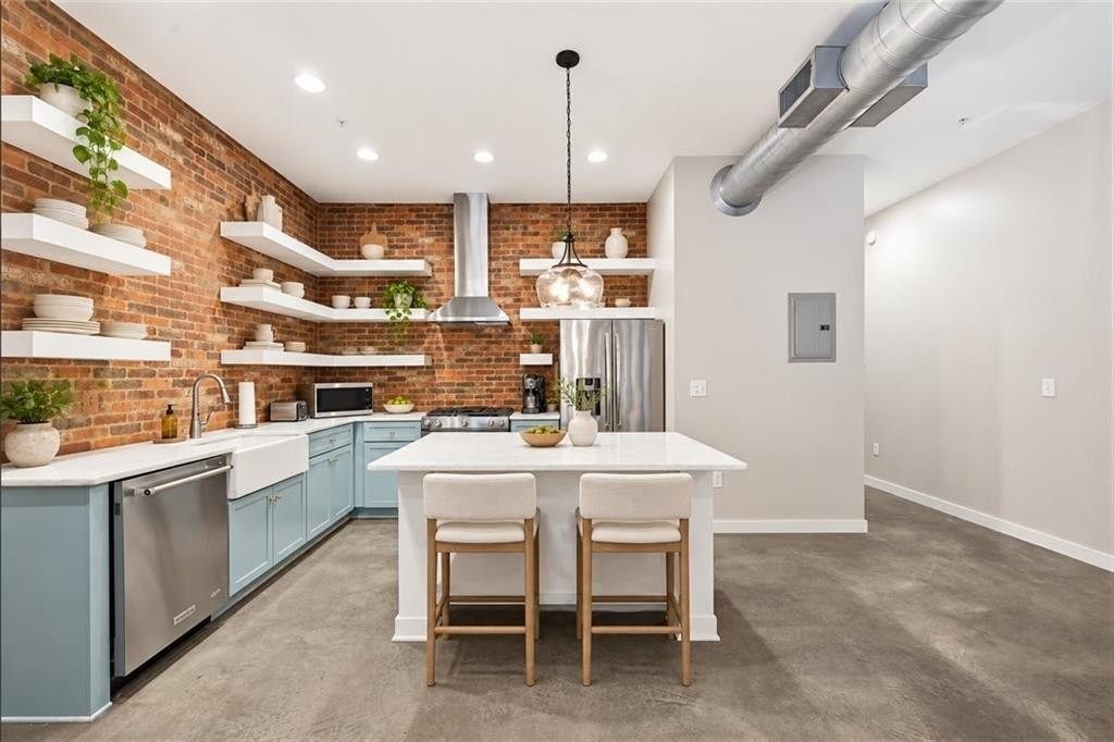680 Greenwood Ave Ne #209 - Photo 6 of 22