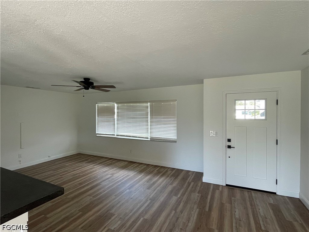 5208 Rutland Ct - Photo 3 of 23