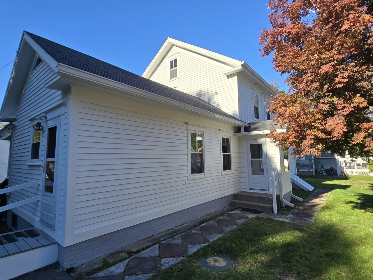 381 Ten Rod Rd #2 - Photo 2 of 11