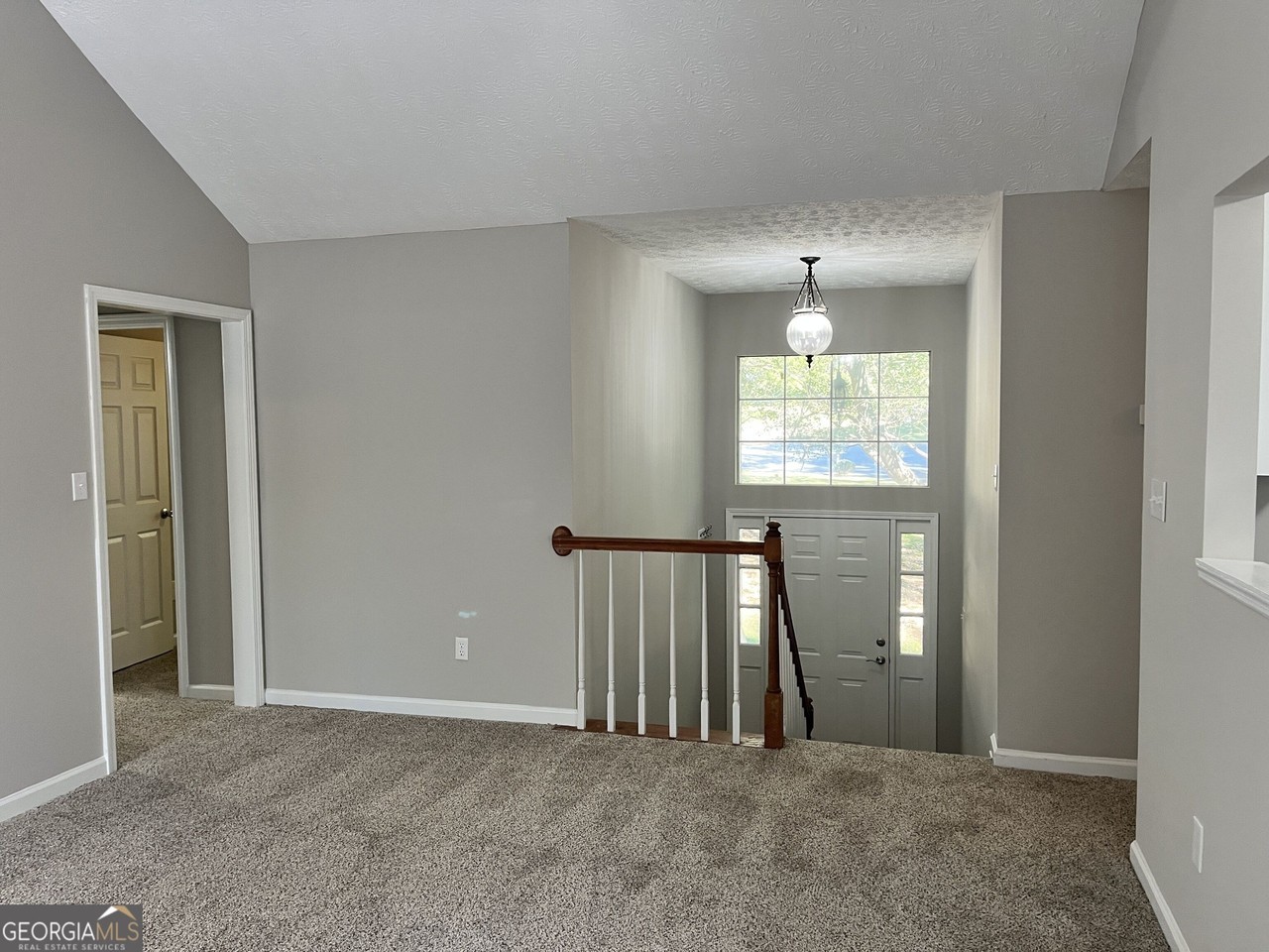 85 Maxwell Pl - Photo 6 of 43