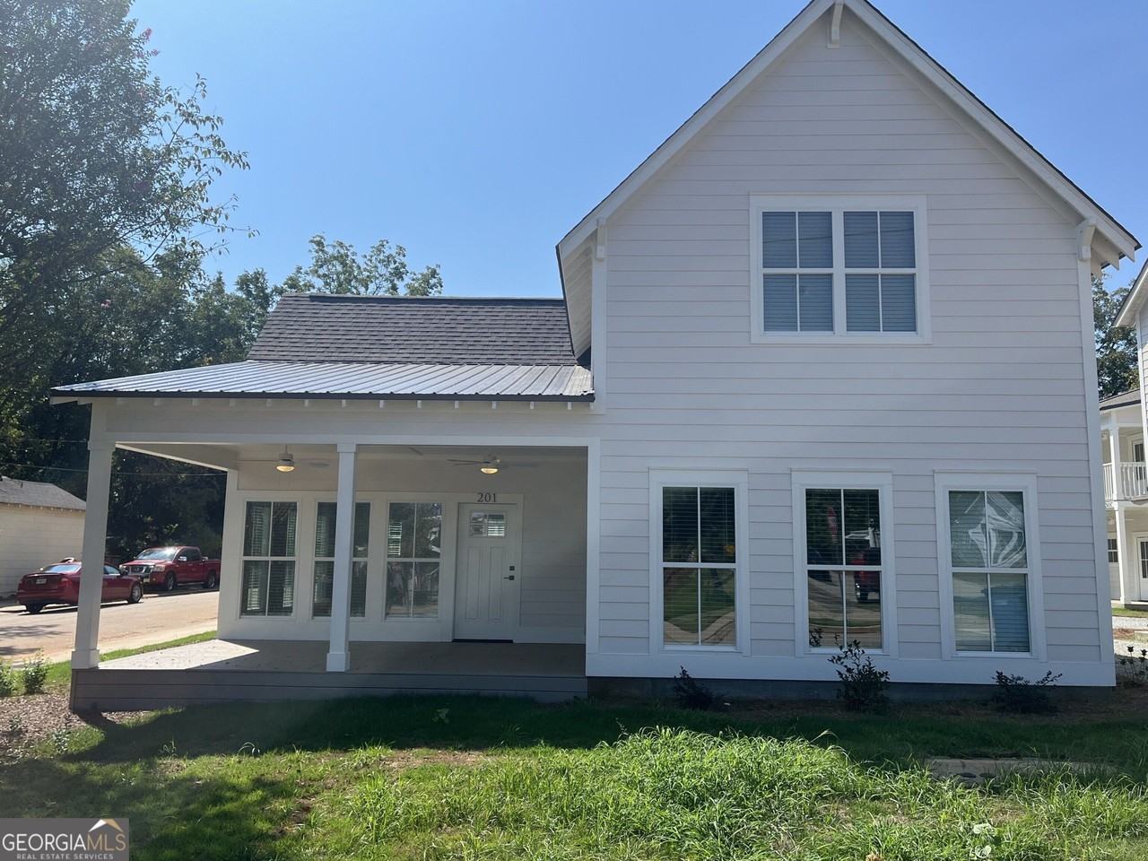 201 Cherry St
