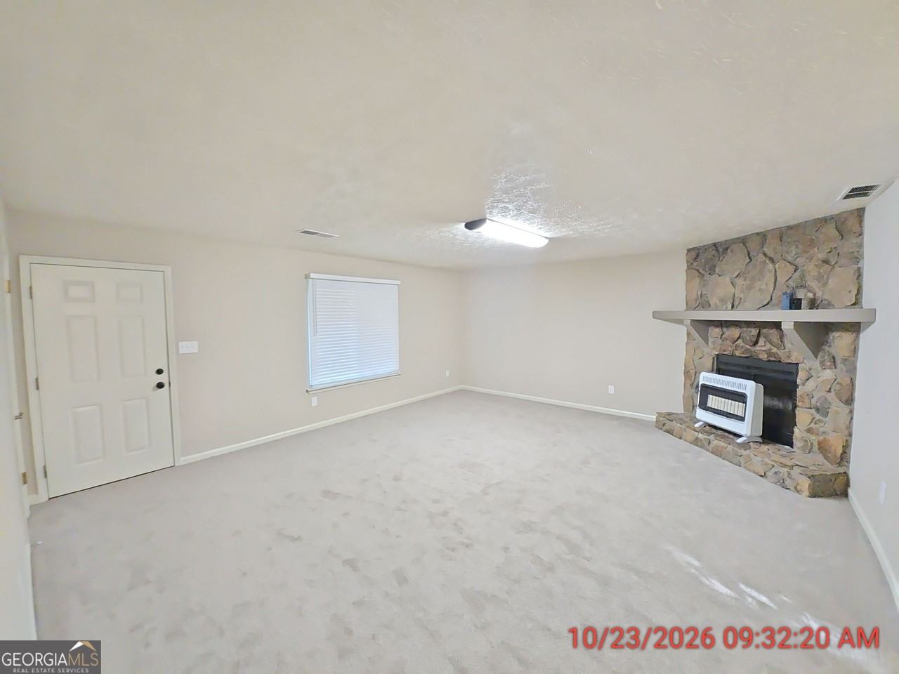 195 Summertown Dr - Photo 3 of 18