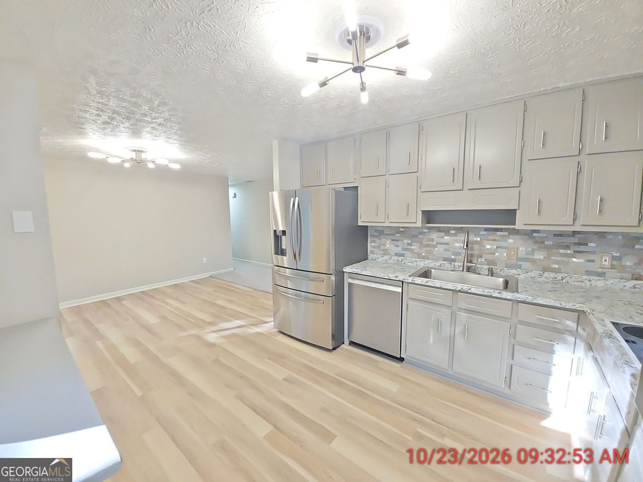 195 Summertown Dr - Photo 6 of 18