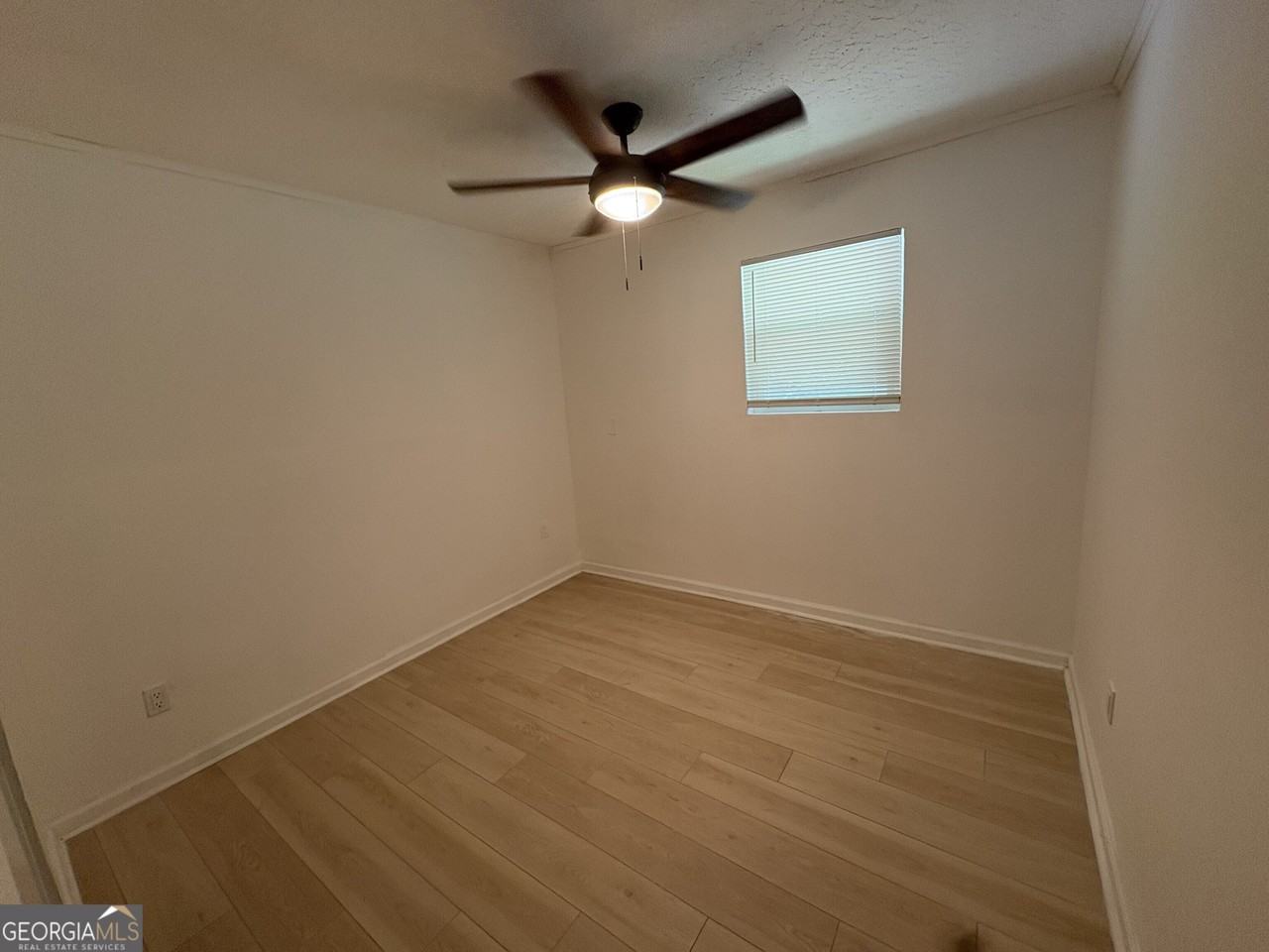 215 Belair Dr #A - Photo 3 of 7
