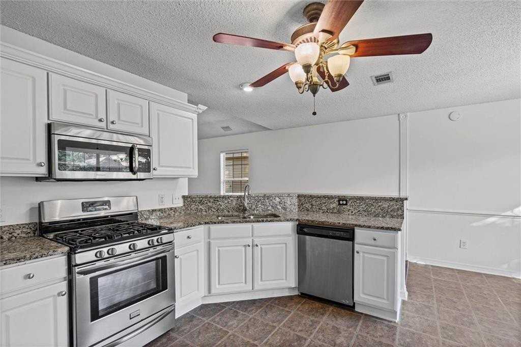 665 Willow Pointe Dr - Photo 6 of 23