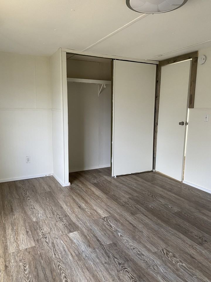 18 Illini East St #1 - Photo 4 of 12