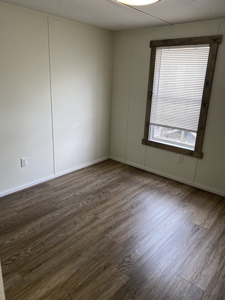 18 Illini East St #1 - Photo 7 of 12