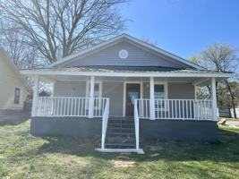featured image of 700 S Houston St #1
