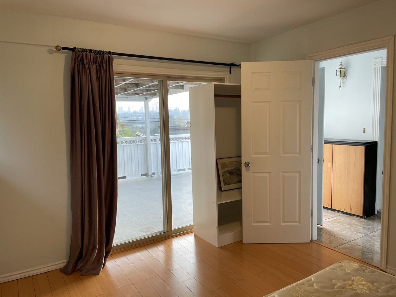 6000 Dawson Street - Photo 5 of 9