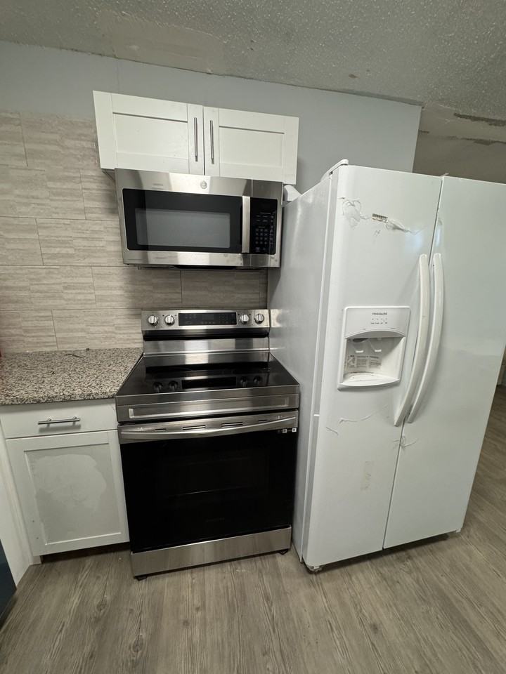 509 Maple St #1 - Photo 6 of 12