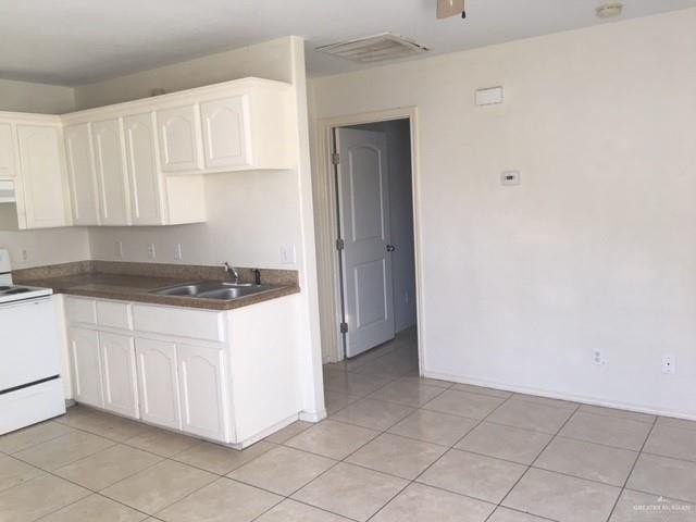 401 N Rockport St - Photo 5 of 9