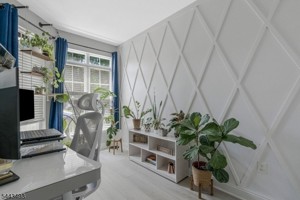 featured image of 120 Loft Dr